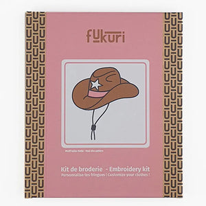 20054-Broderie-Fukuri-kit-broderie-Chapeau-complet-packaging