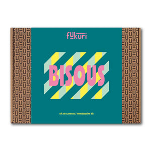 Canevas design moderne et épuré “Bisous” aux couleurs vives, kit complet pour broderie facile et créative.