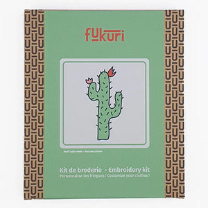 20055-Broderie-Fukuri-kit-broderie-Cactus-complet-packaging