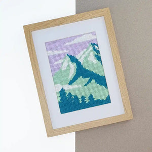 Kit canevas moderne au motif de montagnes dans des coloris pastels