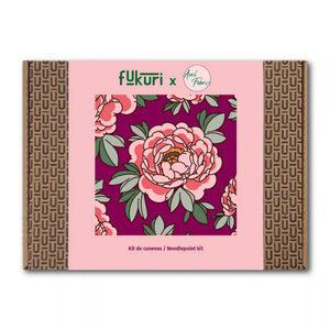 Packaging du kit canevas floral DIY en collaboration avec Avril Fabrics, 