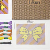 Kit canevas-Noeud-jaune-fukuri-contenu toile, fils, aiguille et tuto