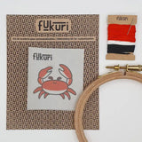 Contenu du kit de broderie complet Crabe de Fukuri