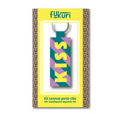 Packaging du kit canevas porte-clés au motif rayé KISS