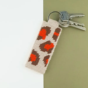 Kit canevas porte-clés au motif animalier léopard