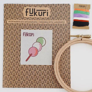 Contenu du kit broderie complet au motif de dango