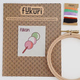 Contenu du kit broderie complet au motif de dango