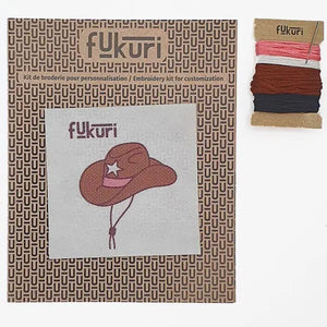 Contenu du kit broderie sans cercle de fukuri au motif de chapeau de cow-girl
