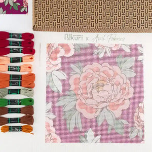 Contenu du kit canevas Tomi fukuri x avrilfabrics